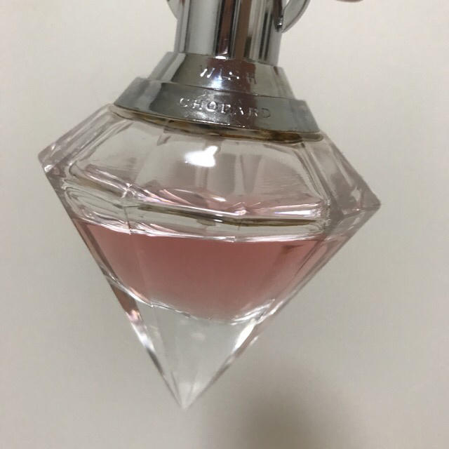 Chopard(ショパール)のChopard wish pink diamond ショパール ウィッシュ コスメ/美容の香水(香水(女性用))の商品写真