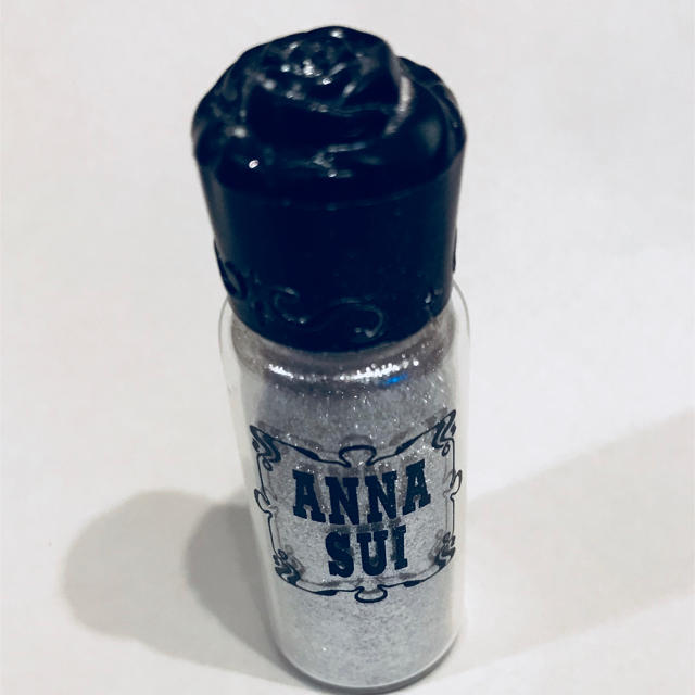 ANNA SUI(アナスイ)のアナスイ メイクパウダー ラメ コスメ/美容のベースメイク/化粧品(フェイスパウダー)の商品写真