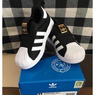 アディダス(adidas)のりくママ様専用！！【新品】adidasスーパースタースニーカー（ブラック16㎝）(スニーカー)