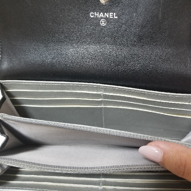 CHANEL(シャネル)の確実正規品　CHANEL　長財布 メンズのファッション小物(長財布)の商品写真