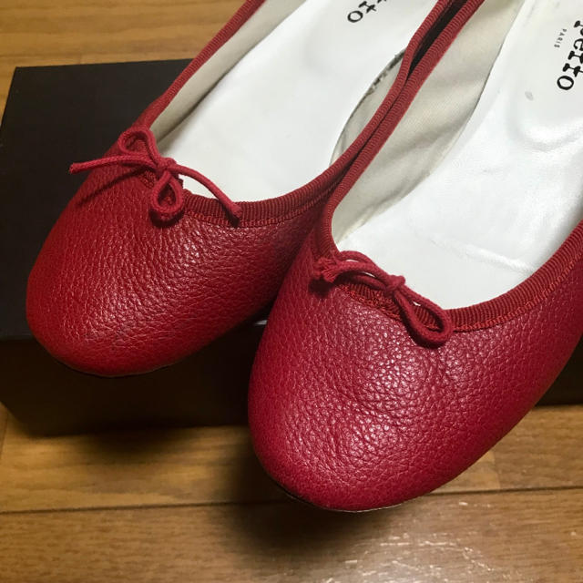 repetto(レペット)のrepettoバレーシューズ レッド レザー Flamme 39 レディースの靴/シューズ(バレエシューズ)の商品写真