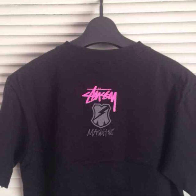 STUSSY(ステューシー)のstussy x MASH S.Fコラボ レディースのトップス(Tシャツ(半袖/袖なし))の商品写真