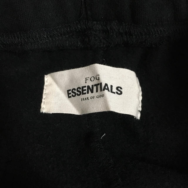 FEAR OF GOD(フィアオブゴッド)のFear of god essentials ハーフパンツ S メンズのパンツ(ショートパンツ)の商品写真