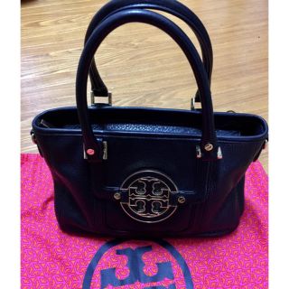 トリーバーチ(Tory Burch)の♡お取り置き♡トリーバーチアマンダミニレザーサッチェル(ショルダーバッグ)