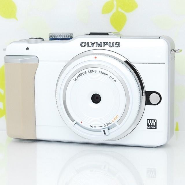 OLYMPUS(オリンパス)の★スマホ転送できる超軽量コンパクトカメラ☆オリンパス E-PL1 ホワイト★ スマホ/家電/カメラのカメラ(ミラーレス一眼)の商品写真