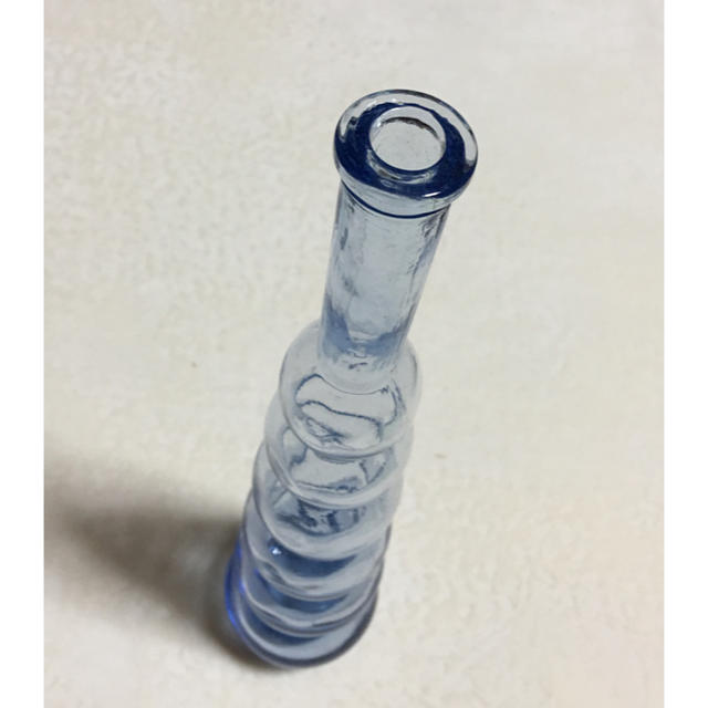 min min様専用　スペインのビンテージガラスの瓶 2本 エンタメ/ホビーの美術品/アンティーク(ガラス)の商品写真