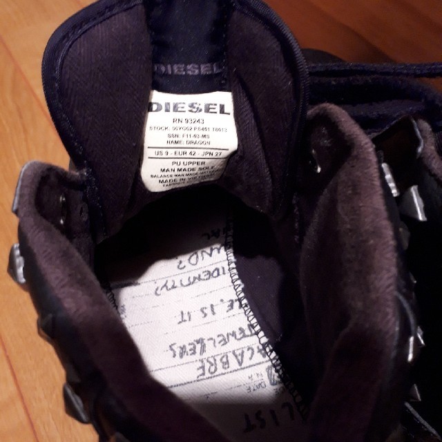 DIESEL(ディーゼル)のディーゼル　スニーカー メンズの靴/シューズ(スニーカー)の商品写真
