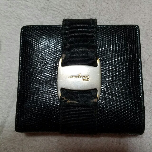 Ferragamo(フェラガモ)の【mako様専用】フェラガモ　財布 レディースのファッション小物(財布)の商品写真