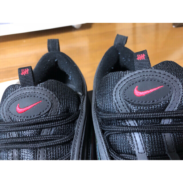 UNDEFEATED(アンディフィーテッド)の6420025様お買上げUndefeated x Nike Air Max 97 メンズの靴/シューズ(スニーカー)の商品写真