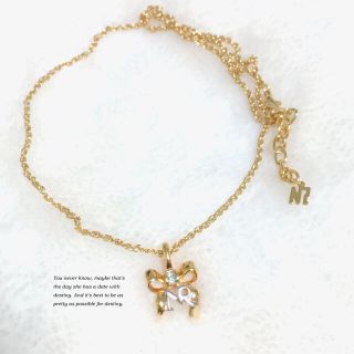 ニナリッチ(NINA RICCI)の【NINA RICCI】ゴールドリボンネックレス✩︎美品(ネックレス)