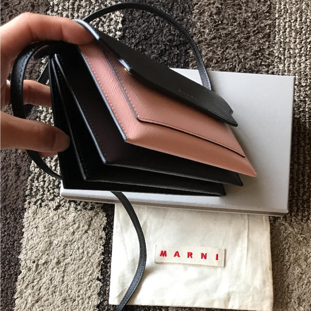 マルニ Marni ウォレット ショルダー ポシェット トランク