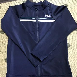 フィラ(FILA)のラッシュガード☆１３０☆紺(水着)