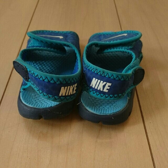 NIKE(ナイキ)のNIKEサンダル サイズ13 キッズ/ベビー/マタニティのベビー靴/シューズ(~14cm)(サンダル)の商品写真