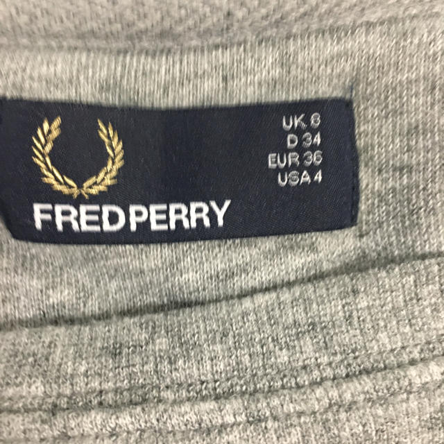 FRED PERRY(フレッドペリー)のFRED PERRYワンピース レディースのワンピース(ひざ丈ワンピース)の商品写真