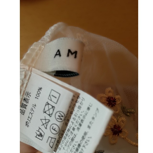 Ameri VINTAGE(アメリヴィンテージ)の【さらに値下げ】Ameri vintage シースルーフラワートップス レディースのトップス(カットソー(長袖/七分))の商品写真