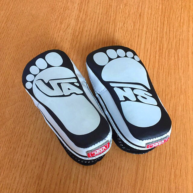 VANS(ヴァンズ)のVANS☆ベビースニーカー ブラック キッズ/ベビー/マタニティのベビー靴/シューズ(~14cm)(スニーカー)の商品写真