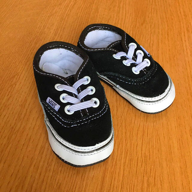 VANS(ヴァンズ)のVANS☆ベビースニーカー ブラック キッズ/ベビー/マタニティのベビー靴/シューズ(~14cm)(スニーカー)の商品写真