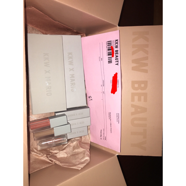 Kylie Cosmetics(カイリーコスメティックス)のKKW x MARIO Bundle コスメ/美容のベースメイク/化粧品(アイシャドウ)の商品写真