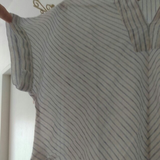 SM2(サマンサモスモス)のSM2　Lugnoncure   フレンチリネン100%シャツ レディースのトップス(シャツ/ブラウス(半袖/袖なし))の商品写真