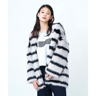 エックスガール(X-girl)のFUN FUN FUR COAT(毛皮/ファーコート)