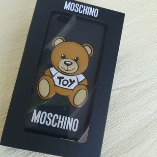 モスキーノ(MOSCHINO)の新品特価　IPHONE6/6sプラス　モスキーノ　MOSCHINO　スマホケース(iPhoneケース)