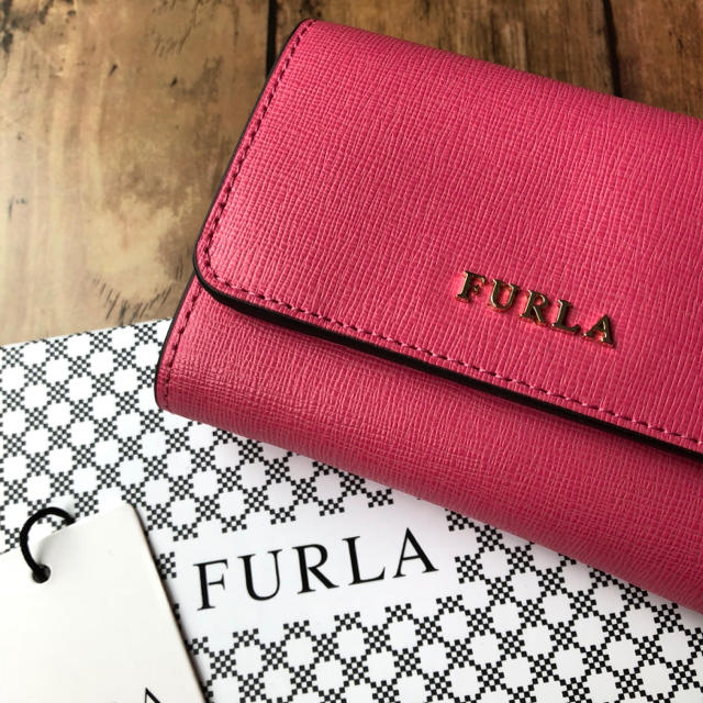 Furla - 新作 フルラ 大人気♡ コンパクト 三つ折り財布♡ ピンク