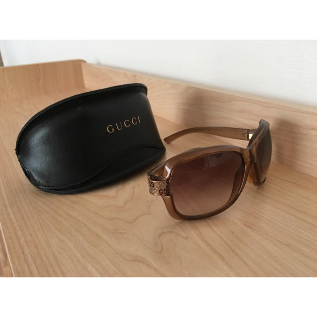 Gucci(グッチ)のグッチ GUCCI サングラス レディースのファッション小物(サングラス/メガネ)の商品写真