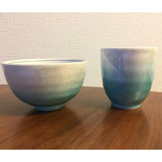 クタニセイヨウ(九谷青窯)の【値下げ！】九谷焼 茶碗 湯呑み 2点セット(食器)