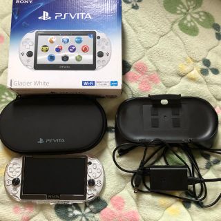 プレイステーションヴィータ(PlayStation Vita)のPS Vita中古 美品 グレーシアホワイト(携帯用ゲーム機本体)