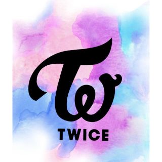 Twice ロゴ Iphoneケースの通販 ラクマ