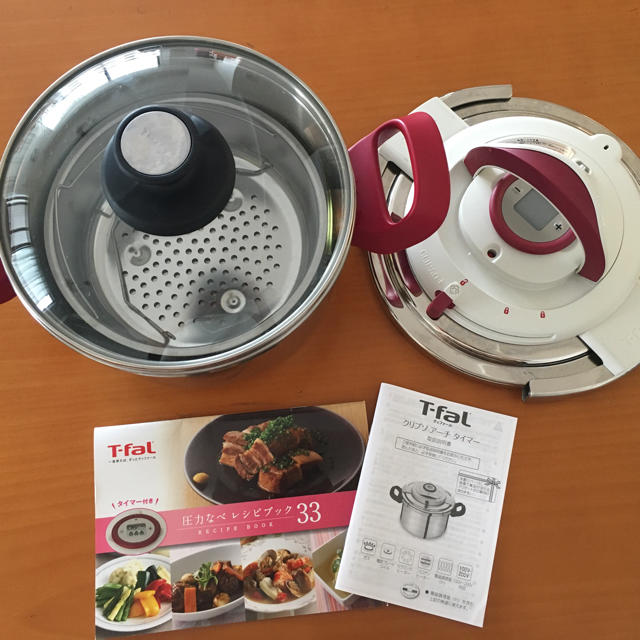 T-fal(ティファール)のティファール T-fal 圧力鍋 クリプソンアーチタイマー インテリア/住まい/日用品のキッチン/食器(鍋/フライパン)の商品写真