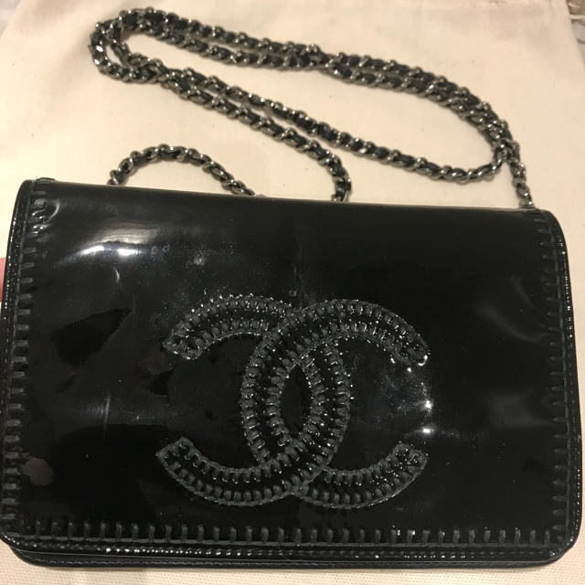 CHANEL(シャネル)のシャネル チェーンウォレット パテント レディースのファッション小物(財布)の商品写真