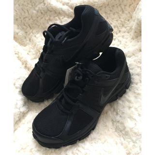 ナイキ(NIKE)の★ミナミ0217さま専用★NIKE ランニングシューズ 25.5cm(シューズ)