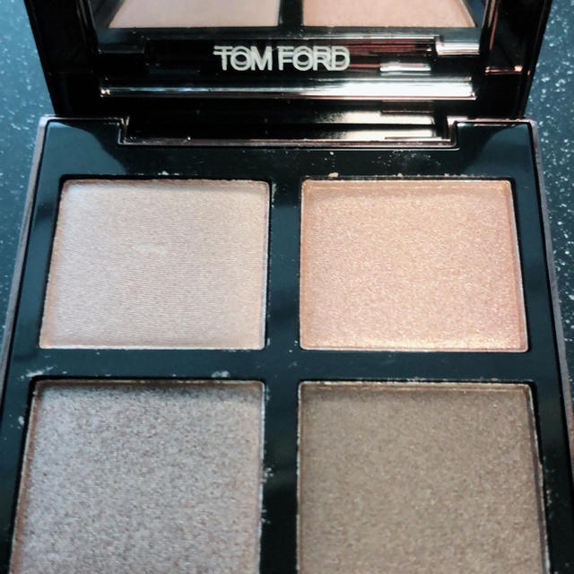 TOM FORD(トムフォード)のyosakoi 様専用 トムフォード アイシャドウ コスメ/美容のベースメイク/化粧品(アイシャドウ)の商品写真