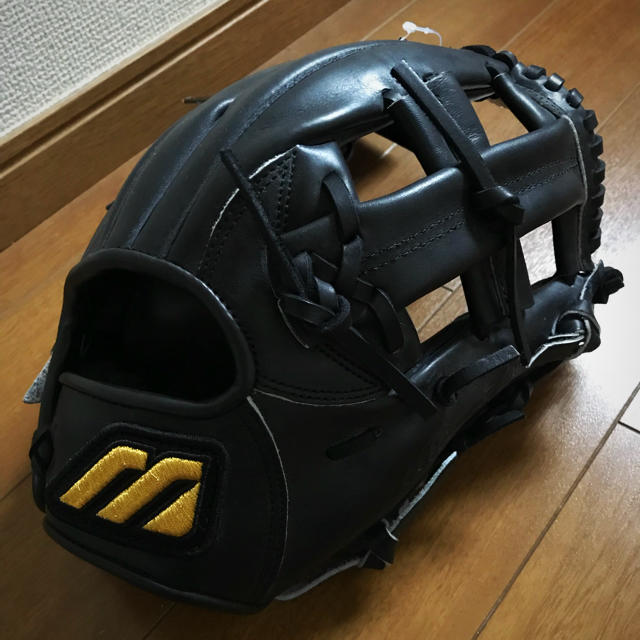 MIZUNO(ミズノ)のミズノプロ 硬式Mマーク 4Dテクノロジー  新品 スポーツ/アウトドアの野球(グローブ)の商品写真