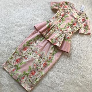 エイソス(asos)の新品✨asos ペプラムワンピース(ひざ丈ワンピース)