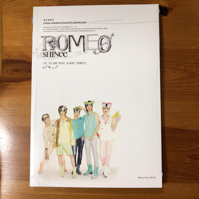 SHINee(シャイニー)の［新品未開封］SHINeeミニアルバム  ROMEO  ジョンヒョン  CD エンタメ/ホビーのCD(K-POP/アジア)の商品写真