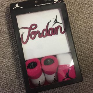 ナイキ(NIKE)のJORDAN ベビー セット(ロンパース)