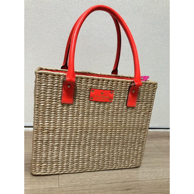 kate spade new york(ケイトスペードニューヨーク)のアラレちゃん様専用 kate spade カゴバック レディースのバッグ(かごバッグ/ストローバッグ)の商品写真