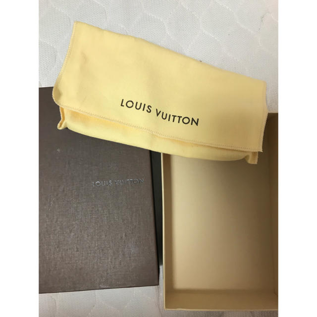 LOUIS VUITTON - ギフトボックスの通販 by Sa☆｜ルイヴィトンならラクマ