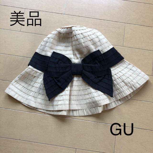 GU(ジーユー)の美品☆ジーユー リボン付き折りたたみハット レディースの帽子(ハット)の商品写真