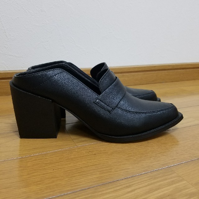 EMODA(エモダ)のスリッポンローファー レディースの靴/シューズ(スリッポン/モカシン)の商品写真