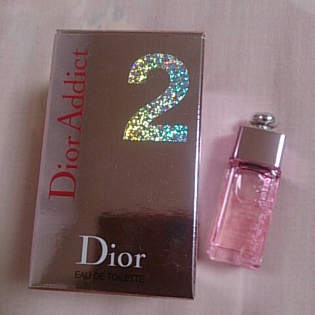 Dior - Diorミニボトル香水の通販 by みるく紅茶's shop｜ディオールならラクマ