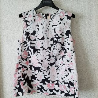 マルニ(Marni)の【新品】マルニ　トップス(シャツ/ブラウス(半袖/袖なし))