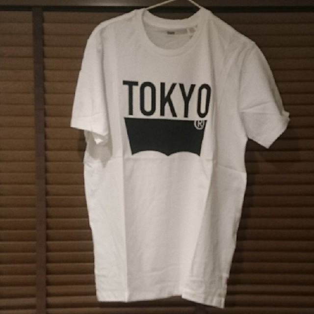 Levi's(リーバイス)の週末値下げ☆新品未使用タグ付☆Levi's バットウィング TOKYO Tシャツ レディースのトップス(Tシャツ(半袖/袖なし))の商品写真