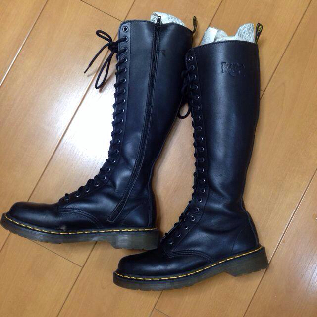 Dr.Martens(ドクターマーチン)のドクターマーチン20ホール レディースの靴/シューズ(ブーツ)の商品写真