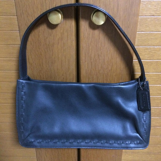 COACH(コーチ)の良品COACH人気のブラックレザー ハンドバッグ レディースのバッグ(ハンドバッグ)の商品写真