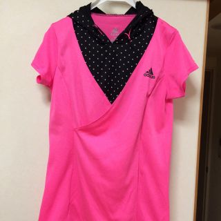 アディダス(adidas)のadidas  Tシャツ(Tシャツ(半袖/袖なし))