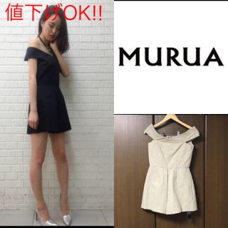 ムルーア(MURUA)のセール♡MURUA オフショル デザイン ロンパース ベージュ(オールインワン)