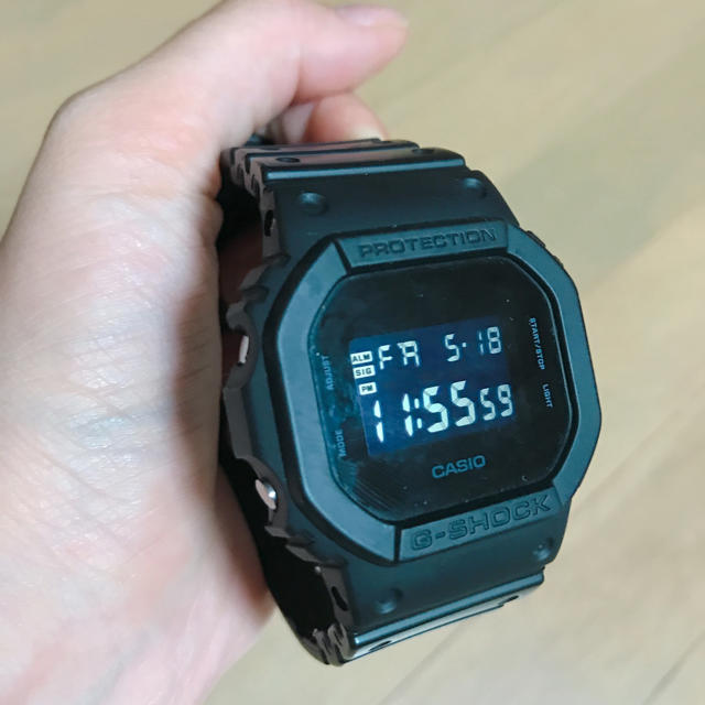 G-SHOCK(ジーショック)のG-SHOCK レディースのファッション小物(腕時計)の商品写真